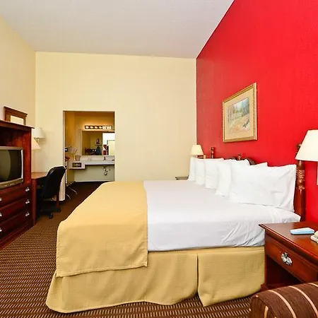 Manchester Heritage Inn & Suites-3