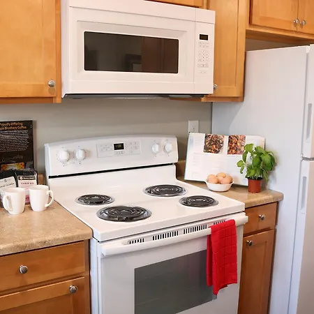 Autumn Leaf Suites-3