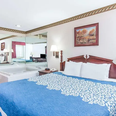 Days Inn By Wyndham Berlin Voorhees-2