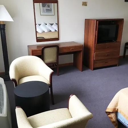 Village Motel-2