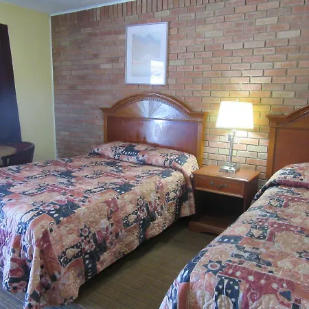 Relax Inn Tyler-3