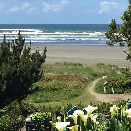 Sandpiper Beach Resort-2