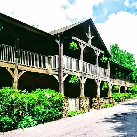 Mitchells Lodge And Cottages-3