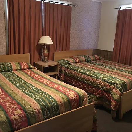 Sun -N- Sand Motel-3