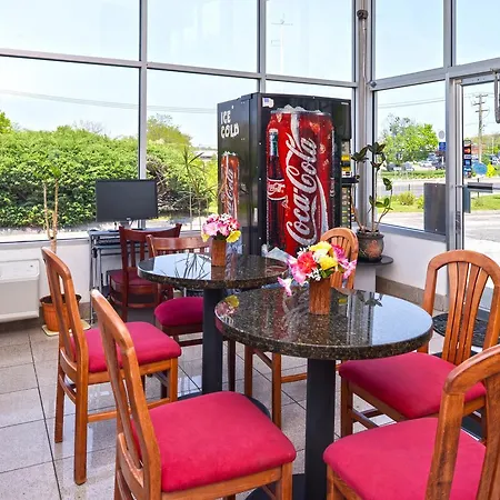 Americas Best Value Inn-3