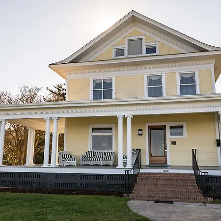 Clifton House - Observatory - King Suite, Sleeps 4, Mississippi River Views-2