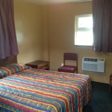 Heights Motel-2