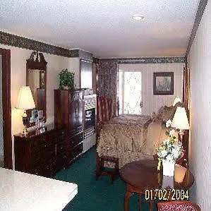 Webbs Year Round Resort-3