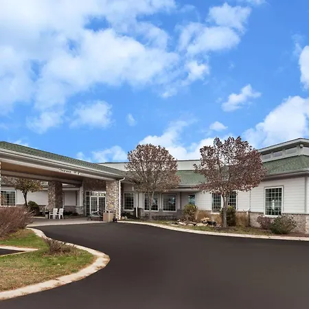 Days Inn By Wyndham Pentwater-2