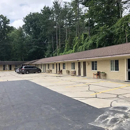 Gratiot View Motel-3