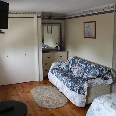 Sea Breeze Inn-3