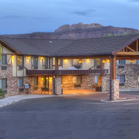 Super 8 By Wyndham Moab-2