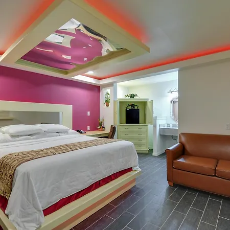 Romantic Inn & Suites-2
