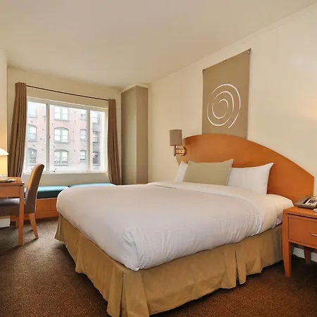 Hotel Metropolis-2