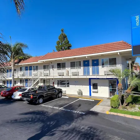 Motel 6-Long Beach, Ca - Los Angeles-2