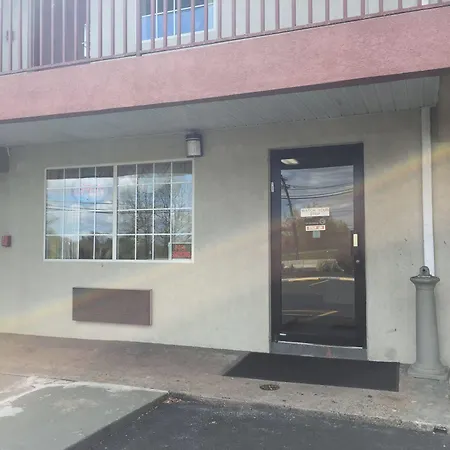 Express Inn-3