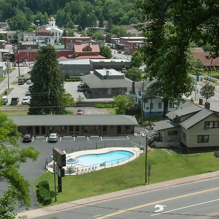 Relax Inn - Bryson City-2