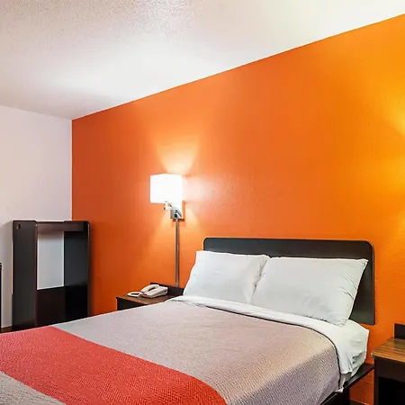 Motel 6 Buckeye Lake-2