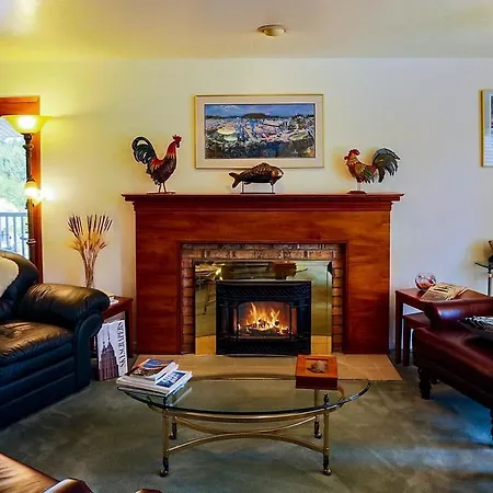 Hillside House Bed And Breakfast-2