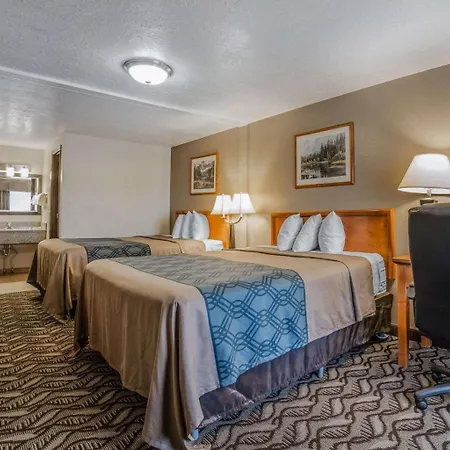 Econo Lodge Downtown Vernal-2