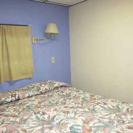 Economy Inn Tonawanda-2