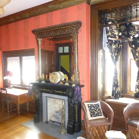 The Parador Inn Of Pittsburgh-3