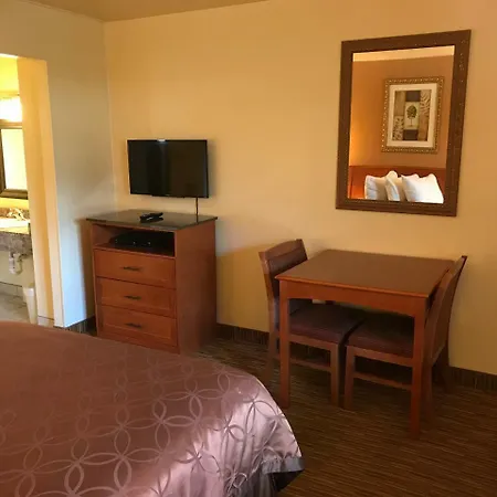 Frontier Lodge-3