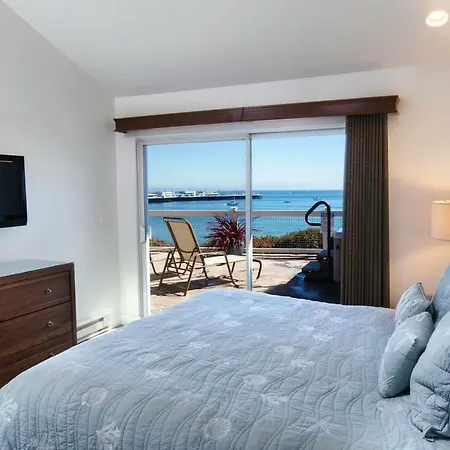 Sea & Sand Inn-2