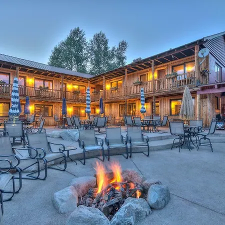 Grand View Mountain Lodge-3