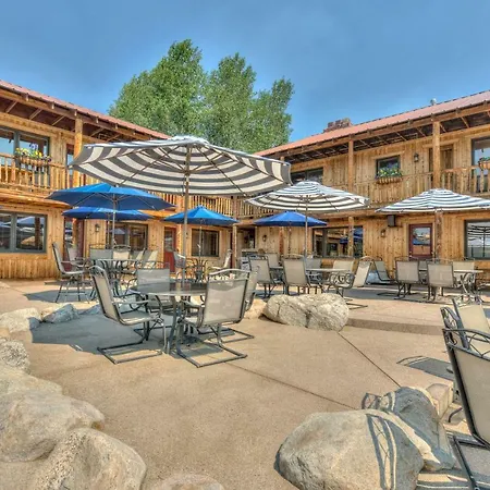 Grand View Mountain Lodge-2
