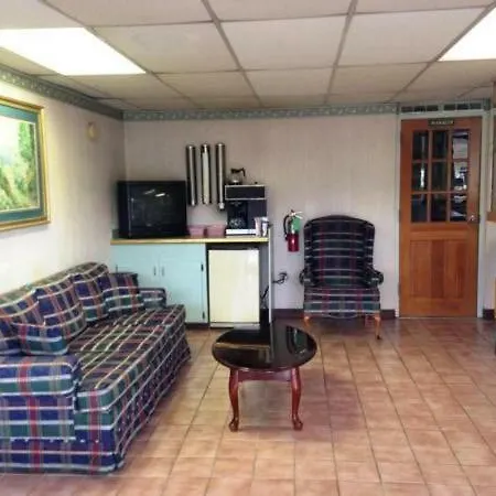 Royal Inn Columbia/Fort Jackson-3
