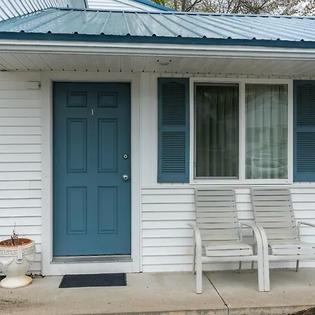 Ne'R Beach Motel-3