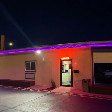 Western Holiday Motel-2