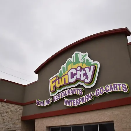 Fun City Resort Hotel-2