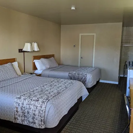 Economy Inn-2