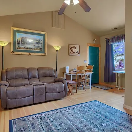 Pikes Peak Guest Cabin At Rocky Mountain Lodge-3