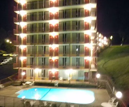 Ozark Mountain Inn-2