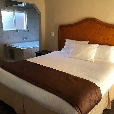 Capri Motel-3