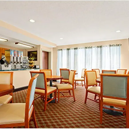 Ramada Limited - Columbia-2