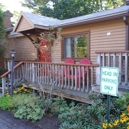 Wiscasset Woods Lodge-3
