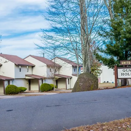Crown Resorts At The Poconos-3