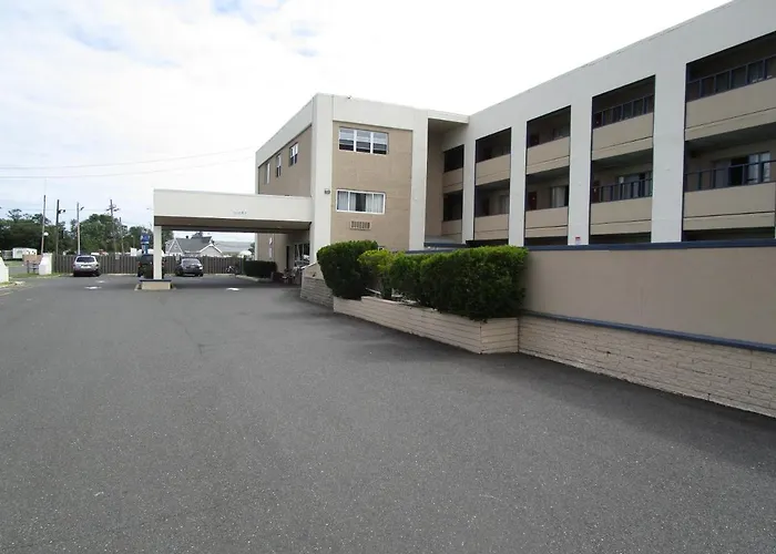 Motor Lodge