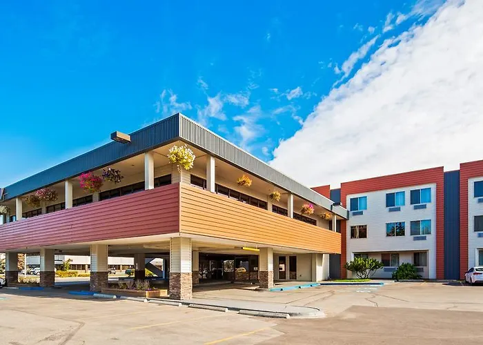 Best Western Golden Lion Hotel