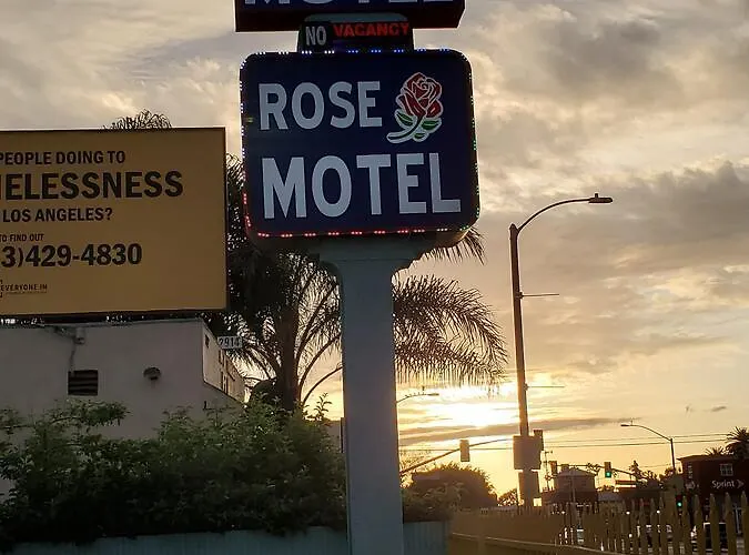 Rose Motel
