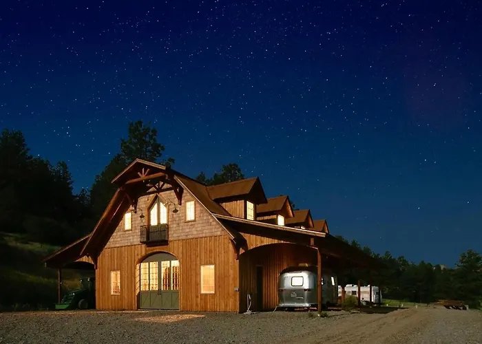 Navajo Peak Lodge
