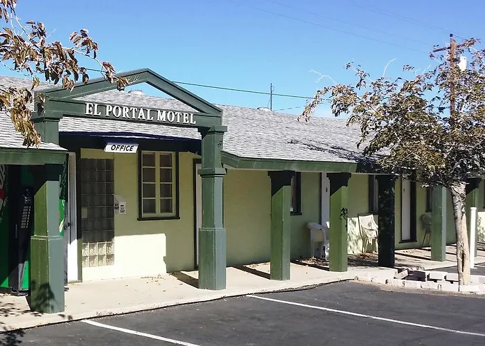 El Portal Motel