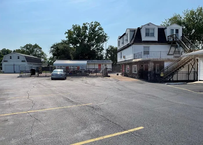 Seacrest Motel
