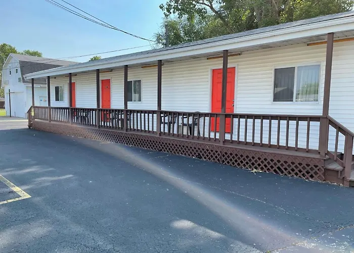 Seacrest Motel