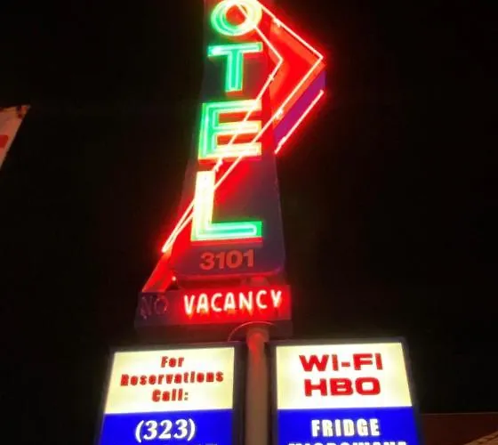 Los Feliz Hotel