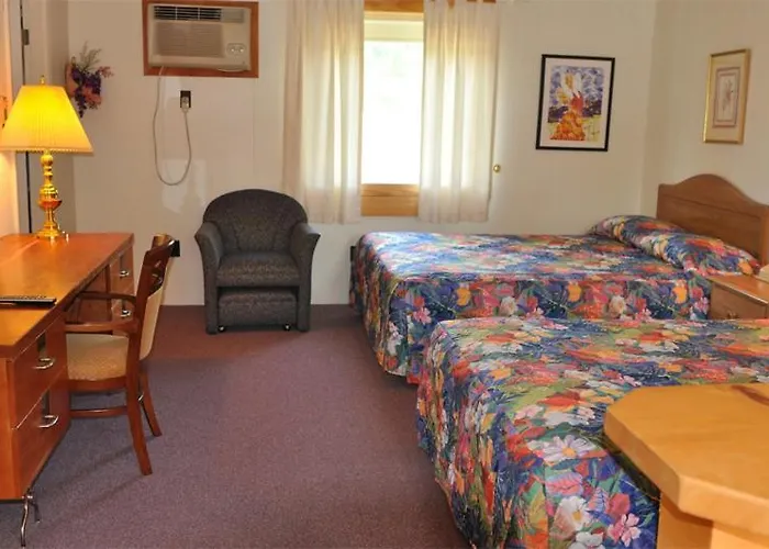 Turnpike Motel